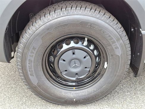 New 2025 Mercedes-Benz Sprinter 2500 image 5