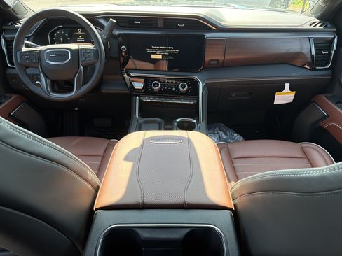 New 2026 GMC Sierra 2500 Denali Ultimate AWD/4WD image 21