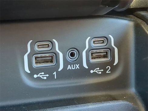 Used 2020 RAM 1500 Limited image 27