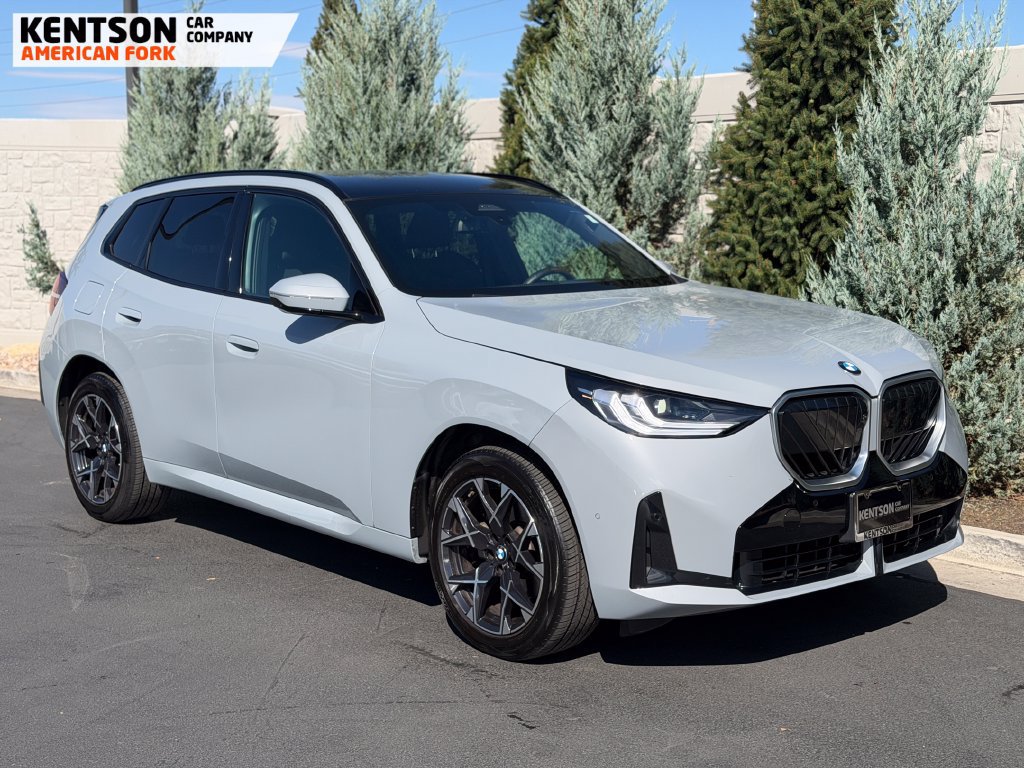 Used 2025 BMW X3 xDrive30i AWD/4WD image 10