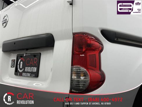 Used 2021 Nissan NV200 S image 39
