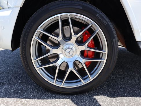 Certified 2021 Mercedes-Benz G 63 AMG 4MATIC image 9