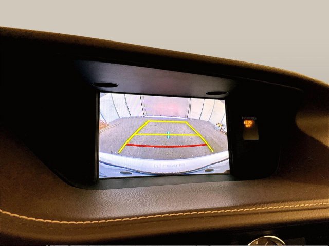 Used 2016 Lexus ES 350 w/ Premium Package w/Wood Trim FWD image 20