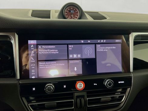 New 2026 Porsche Macan S image 15
