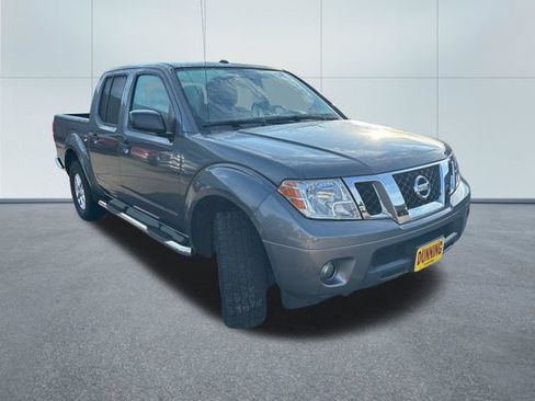 Used 2017 Nissan Frontier SV AWD/4WD image 5