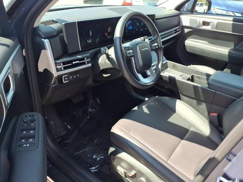 Used 2026 Hyundai Santa Fe SEL AWD/4WD image 6