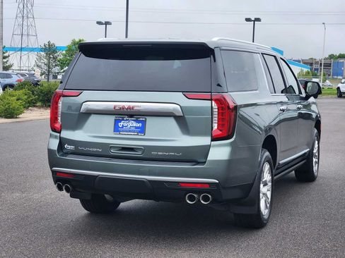 Used 2024 GMC Yukon XL Denali AWD/4WD image 3