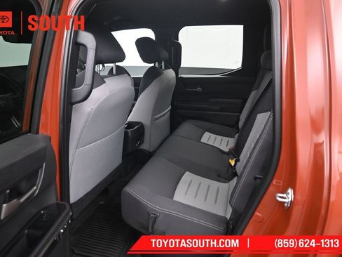 Used 2025 Toyota Tacoma TRD Sport w/ TRD Sport Upgrade Package AWD/4WD image 10