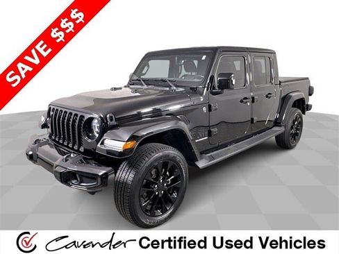 Used 2022 Jeep Gladiator Overland image 1
