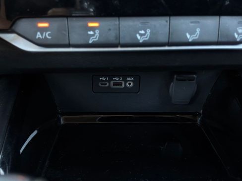 Used 2024 Nissan Altima 2.5 SV FWD image 25