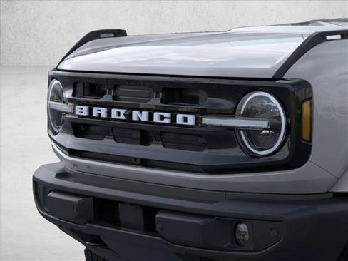 New 2026 Ford Bronco Outer Banks AWD/4WD image 19