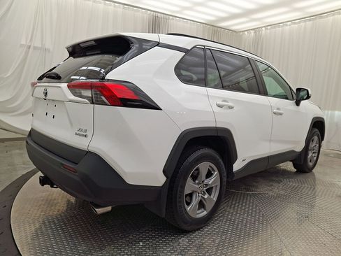 Certified 2022 Toyota RAV4 XLE w/ Convenience Package AWD/4WD image 29