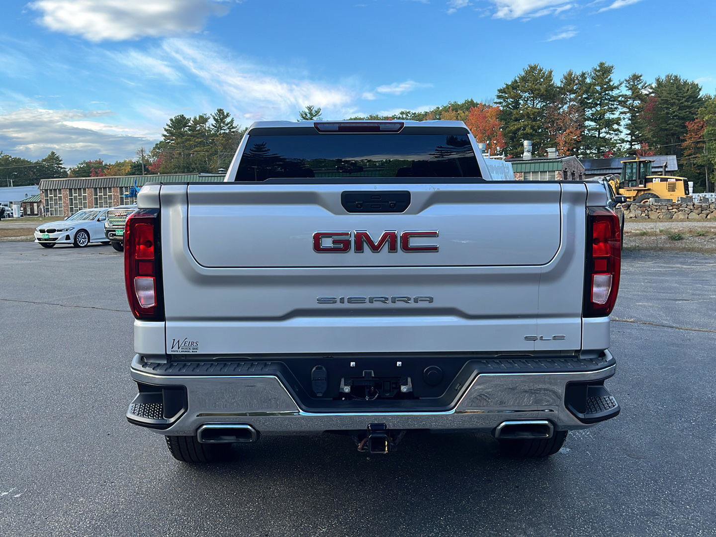 Used 2022 GMC Sierra 1500 SLE AWD/4WD image 4