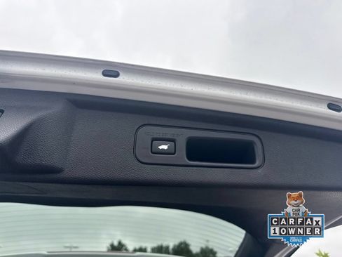 Used 2024 Honda Odyssey Elite image 19
