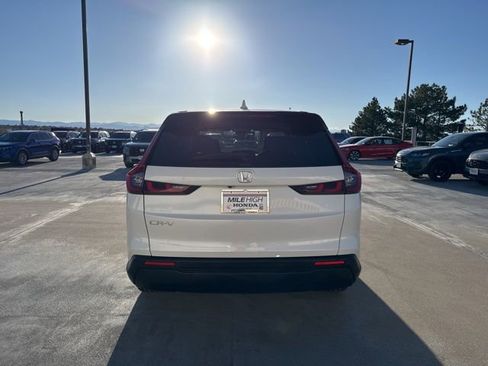 Used 2024 Honda CR-V EX image 7