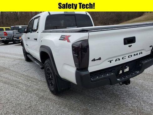 Used 2023 Toyota Tacoma SR5 image 6