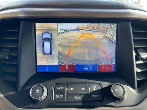 Used 2017 GMC Acadia Denali w/ Technology Package image 40