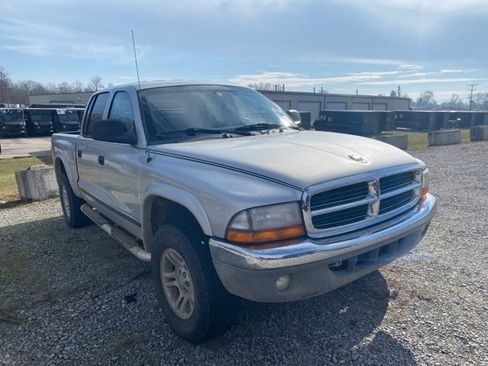 Used 2001 Dodge Dakota SLT image 1