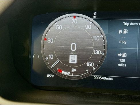 Used 2025 Land Rover Defender 110 S image 13