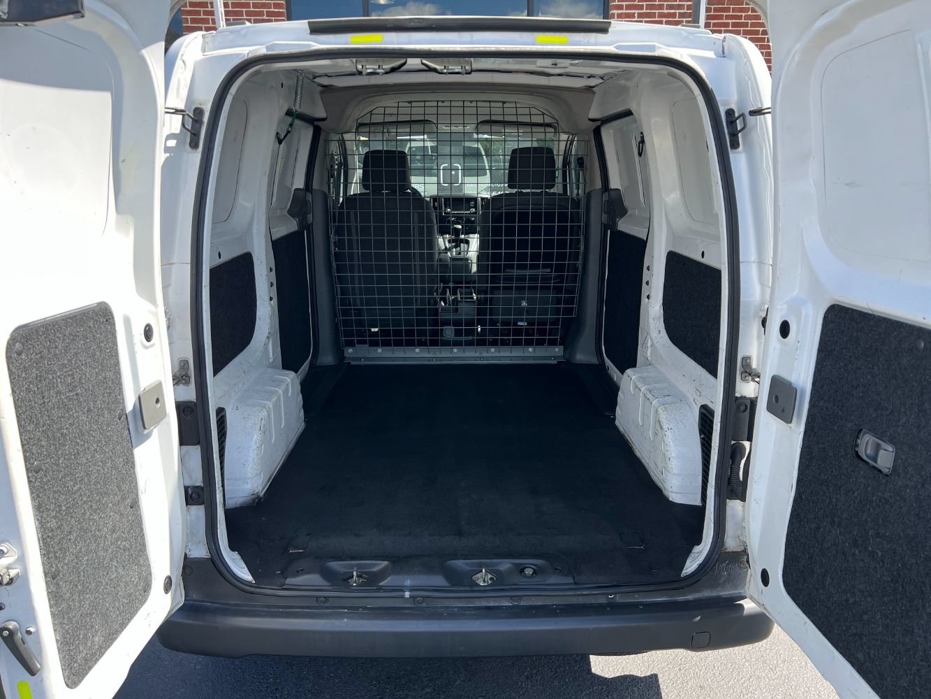 Used 2019 Nissan NV200 S w/ Cruise Control Package FWD image 27