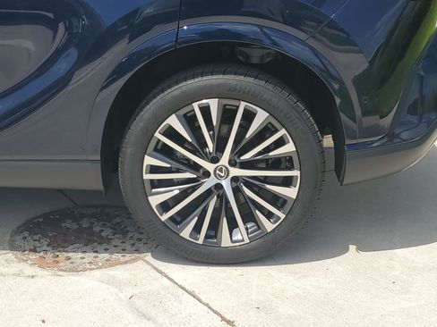 Used 2024 Lexus RX 350 Premium Plus w/ Convenience Package FWD image 4