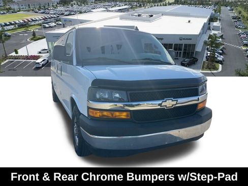 Used 2019 Chevrolet Express 3500 LT w/ LT Preferred Equipment Group RWD image 6