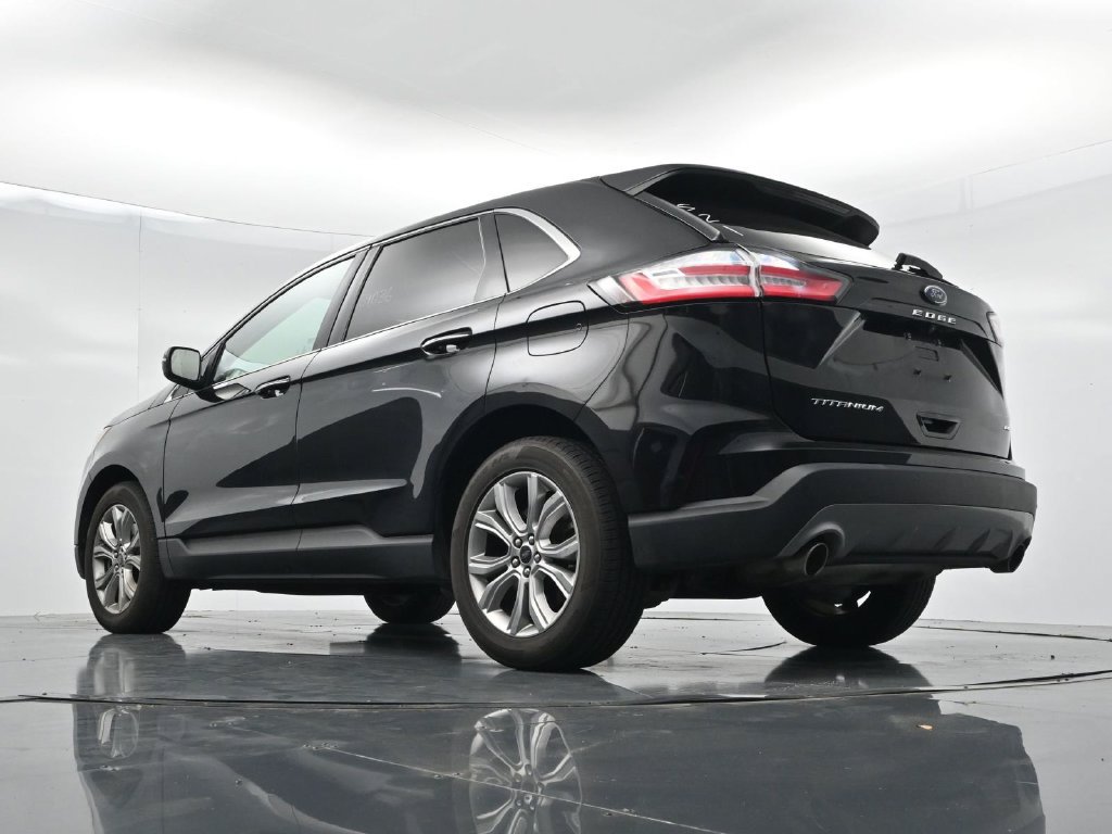 Used 2024 Ford Edge Titanium AWD/4WD image 29
