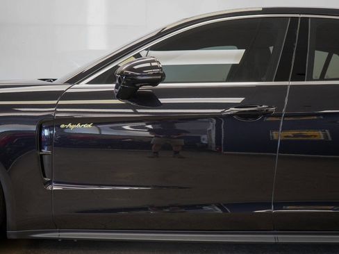 Used 2023 Porsche Panamera Turbo S image 9