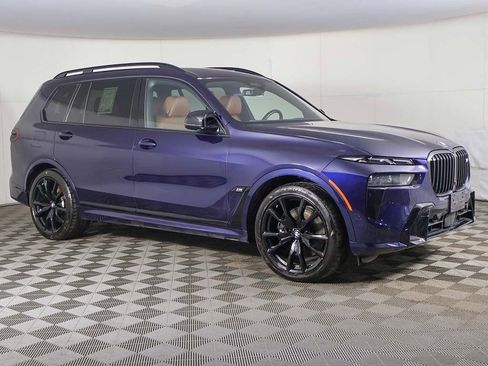 Used 2024 BMW X7 M60i AWD/4WD image 58