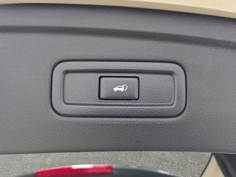 Used 2013 INFINITI FX37 AWD w/ Premium Pkg image 36