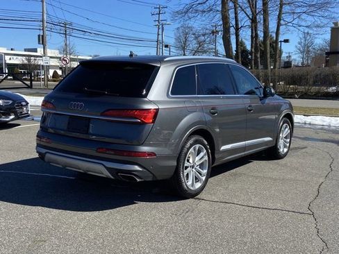 Certified 2025 Audi Q7 3.0T Premium AWD/4WD image 5
