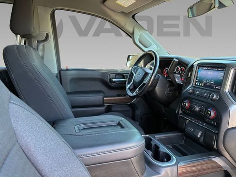 Used 2021 Chevrolet Silverado 1500 LT Trail Boss image 8