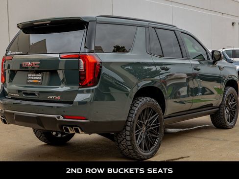 Used 2025 GMC Yukon AT4 w/ AT4 Premium Plus Package image 10