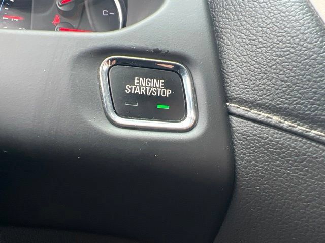 Used 2020 GMC Acadia Denali w/ Technology Package AWD/4WD image 17