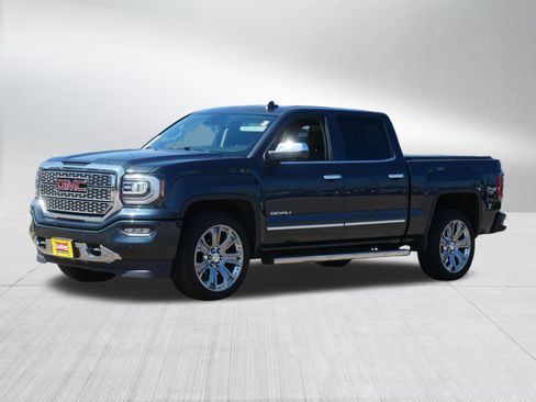 Used 2018 GMC Sierra 1500 Denali w/ Denali Ultimate Package AWD/4WD image 3