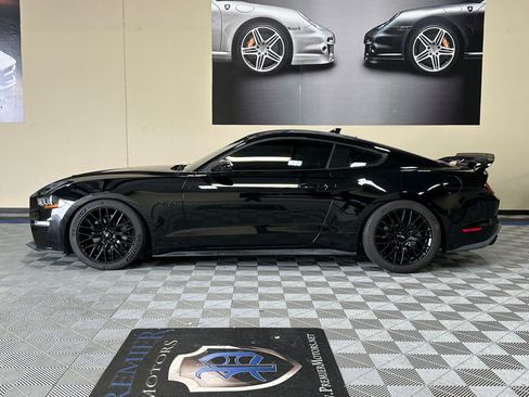 Used 2020 Ford Mustang GT w/ Equipment Group 301A RWD image 7
