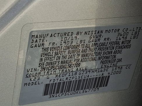 Used 2019 Nissan Kicks S FWD image 29