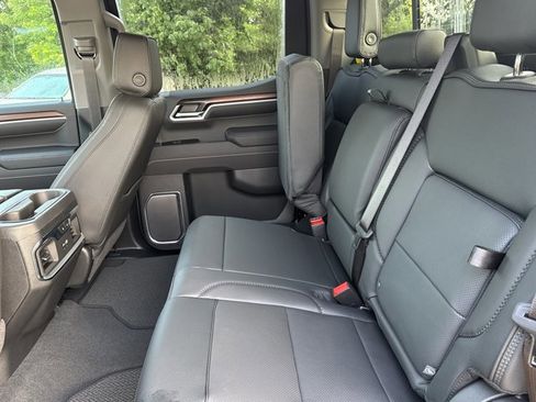 New 2026 GMC Sierra 1500 Denali AWD/4WD image 6