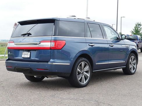 Used 2019 Lincoln Navigator Reserve AWD/4WD image 5