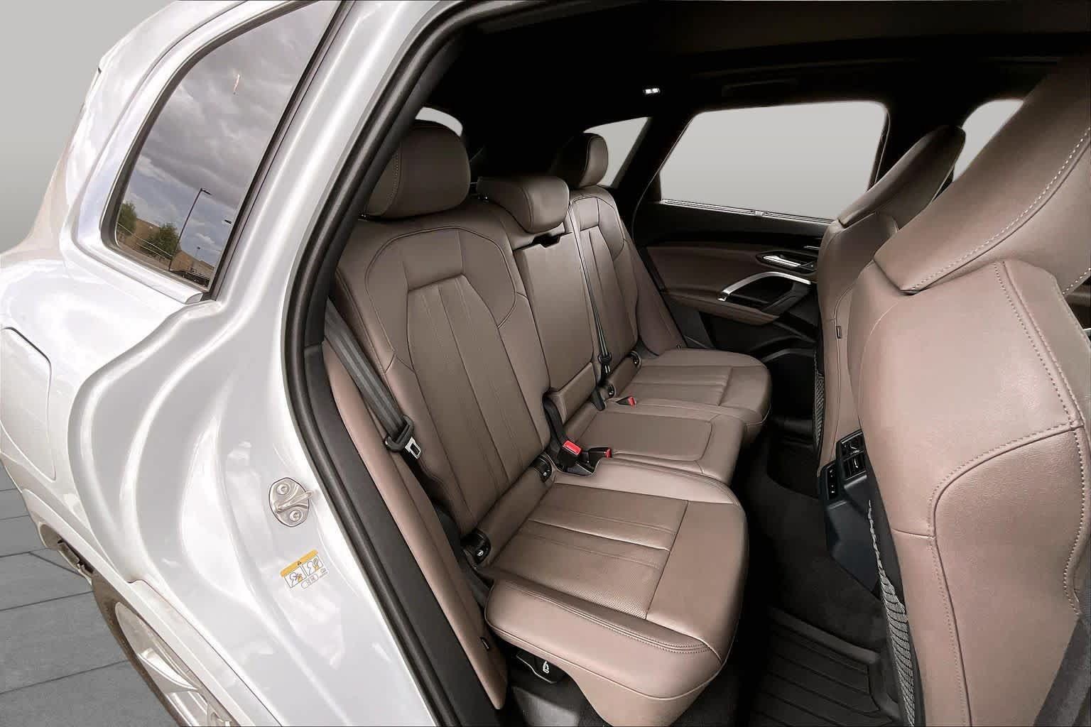Used 2025 Audi Q5 Prestige AWD/4WD image 19