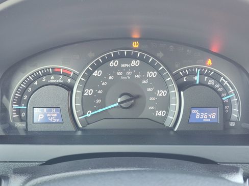 Used 2015 Toyota Camry LE image 16