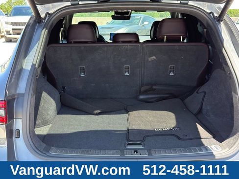 Used 2023 Genesis GV70 2.5T w/ Advanced Package AWD/4WD image 9