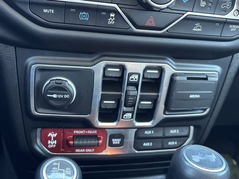 Used 2022 Jeep Wrangler Unlimited Rubicon 4xe w/ Cold Weather Group image 38