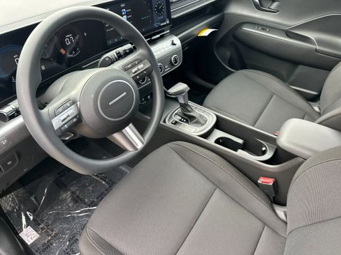 New 2026 Hyundai Kona SE image 12