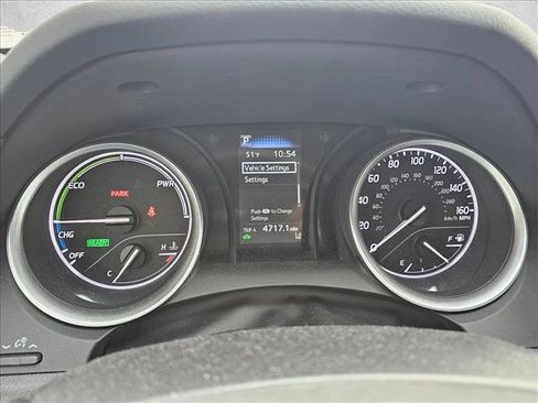 Used 2022 Toyota Camry LE image 21