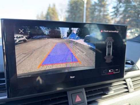 Used 2021 Audi A4 2.0T Premium w/ Convenience Package image 26