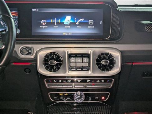 Used 2022 Mercedes-Benz G 550 image 16