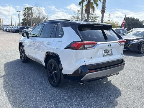 Used 2021 Toyota RAV4 XSE image 6