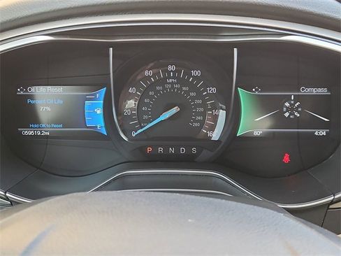 Used 2016 Ford Fusion SE image 12