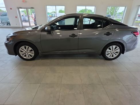 Used 2025 Nissan Sentra S FWD image 12